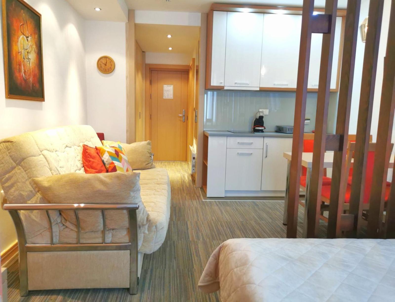 Premia Apartments Konaci كوباونيك المظهر الخارجي الصورة